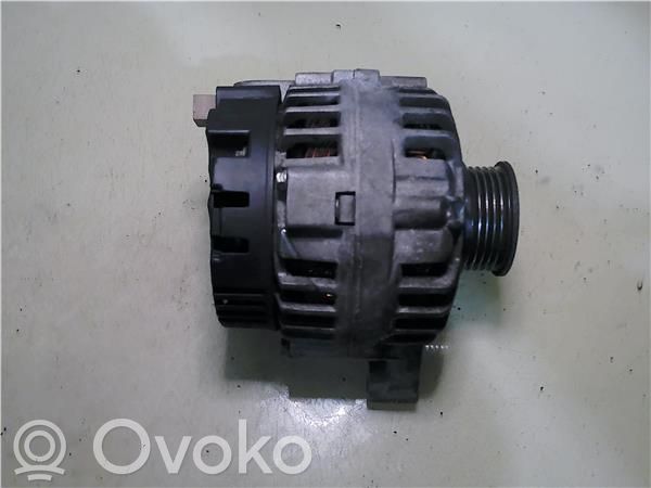Audi A4 S4 B5 8D Alternador 