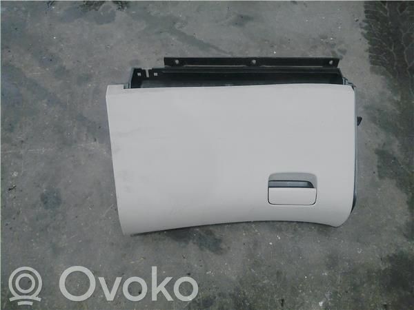 Guantera   66123AG010,S15601510WA