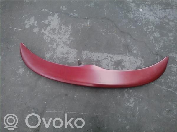 Tailgate/trunk spoiler