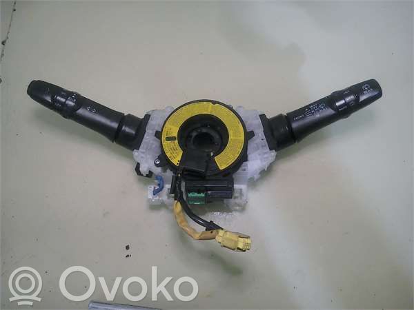 Interruptor de control multifunción   8600A326
