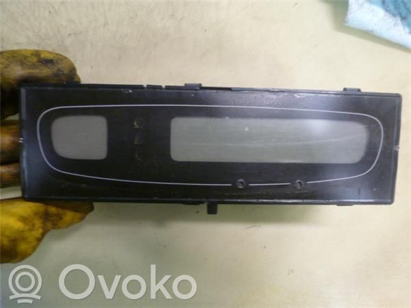 GPS navigation control unit/module   8200002604A