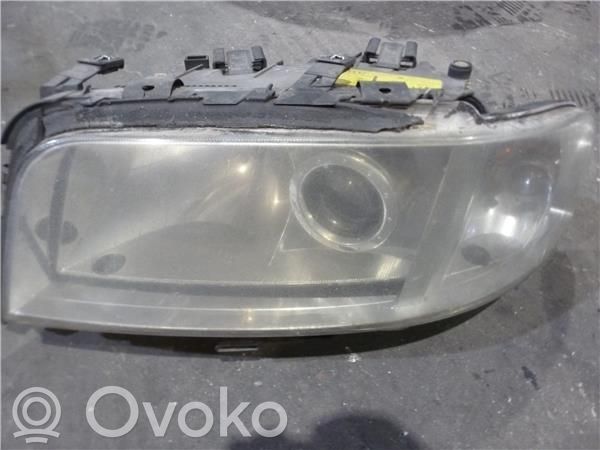 Audi A8 S8 D2 4D Priekinis žibintas 