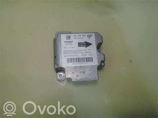 Opel Astra G Sterownik / Moduł Airbag 
