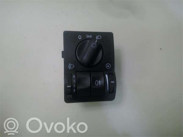 Opel Astra G Light switch 