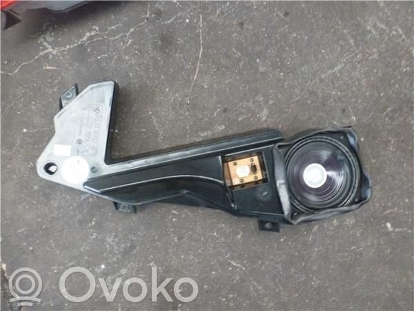 BMW 7 E38 Głośnik drzwi tylnych 