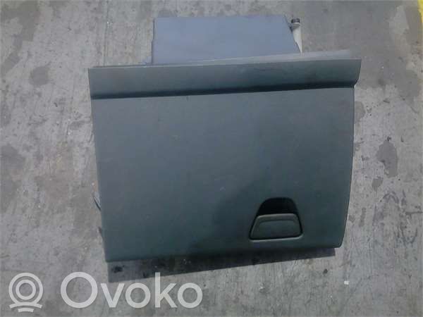 Ford C-MAX II Guantera 