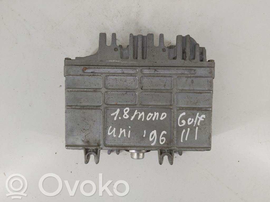 Volkswagen Golf III Engine control unit/module 