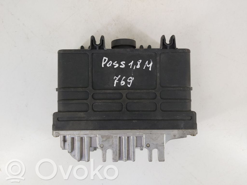 Engine control unit/module   0261203188189,8A0907311L
