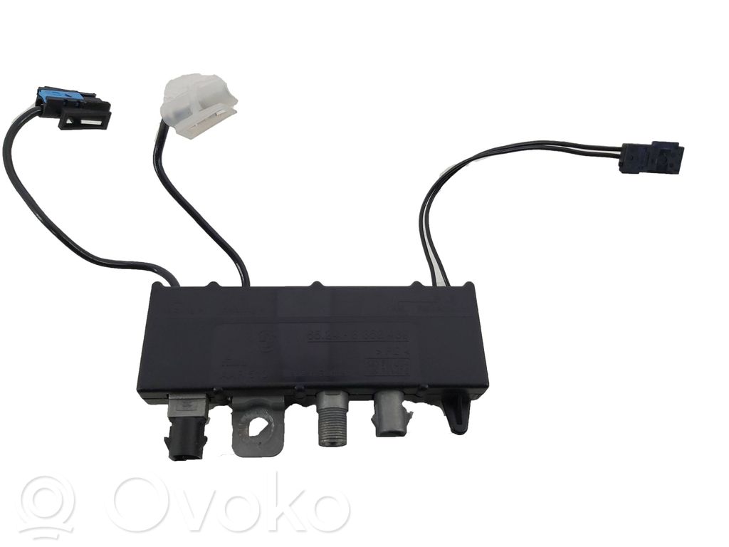 BMW 5 E39 Antenos stiprintuvas 