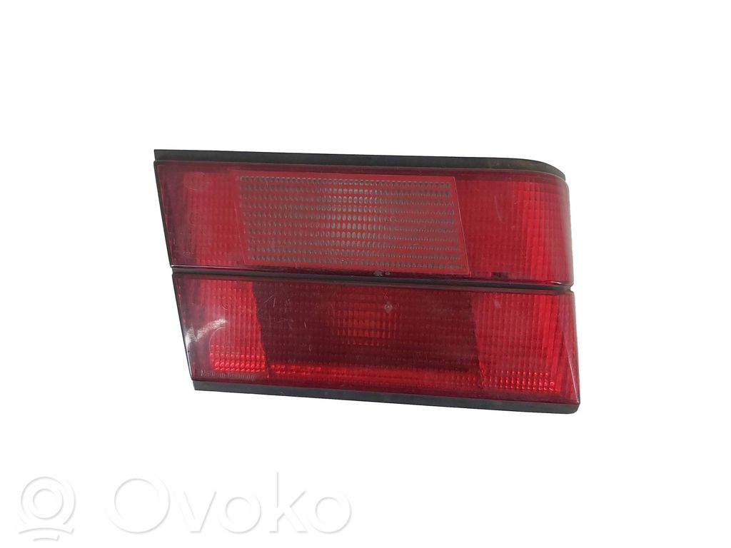 Tailgate rear/tail lights