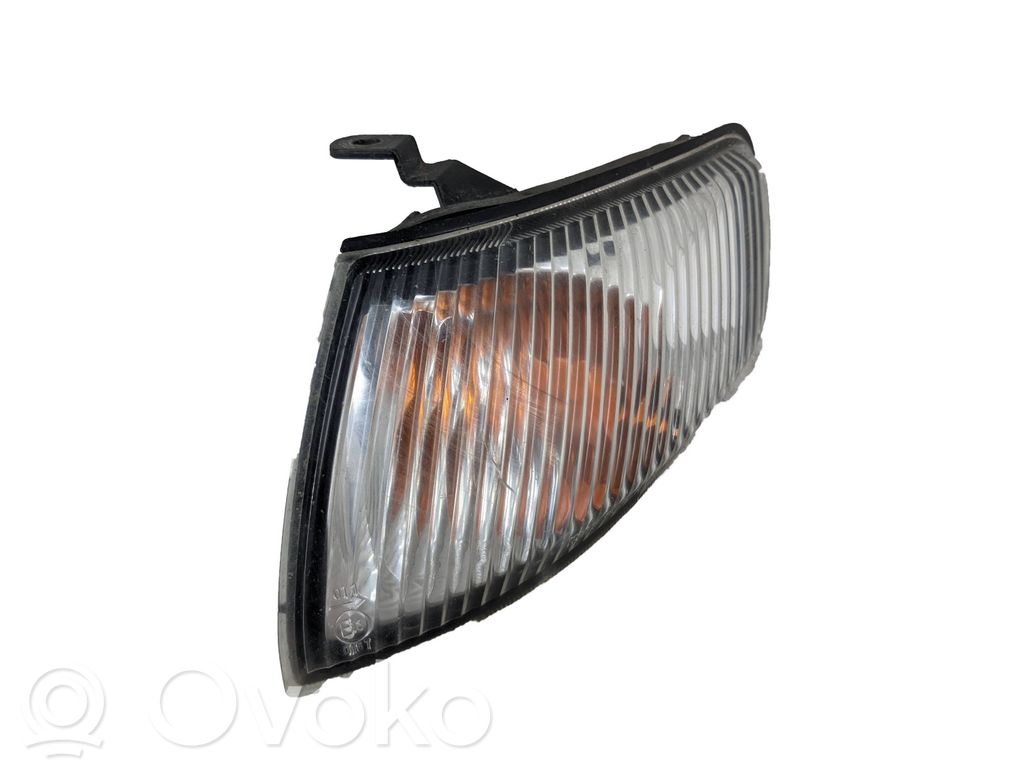 Front indicator light   21061822