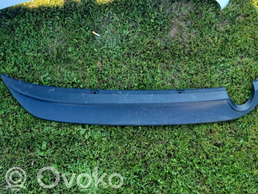 Volkswagen Golf VII Rivestimento della parte inferiore del paraurti posteriore 