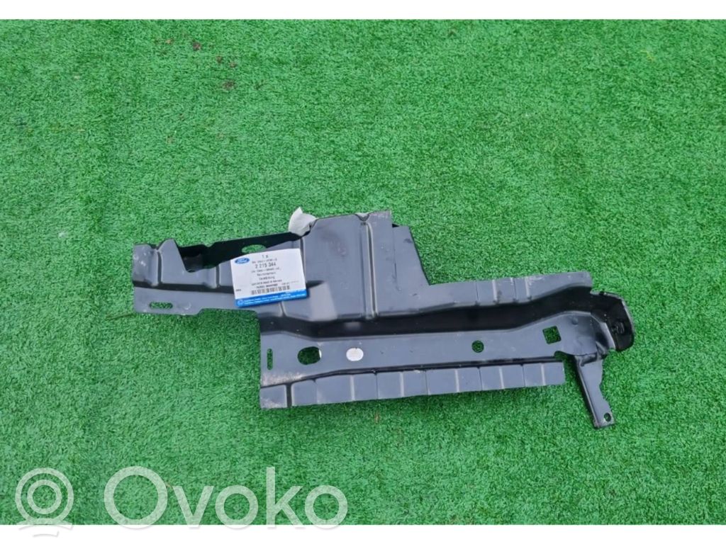 Ford Kuga II Spārna stiprinājums 