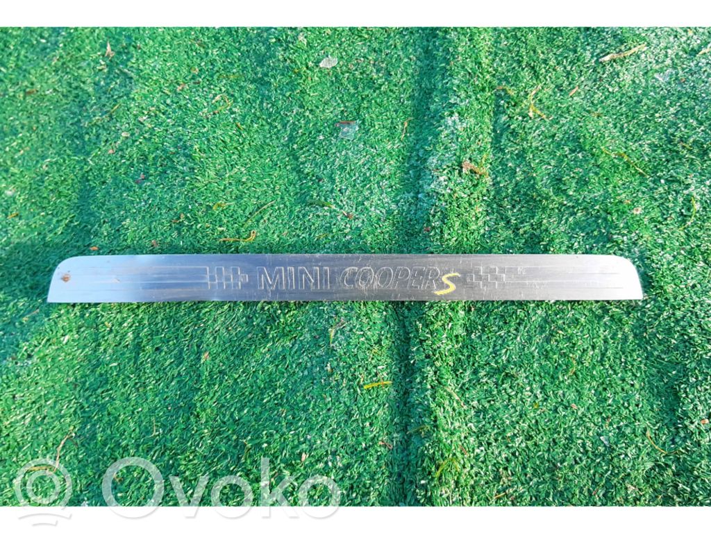 Mini One - Cooper F56 F55 Side skirt front trim 