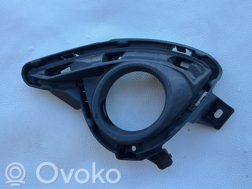 Mazda 2 Etupuskurin alempi jäähdytinsäleikkö 