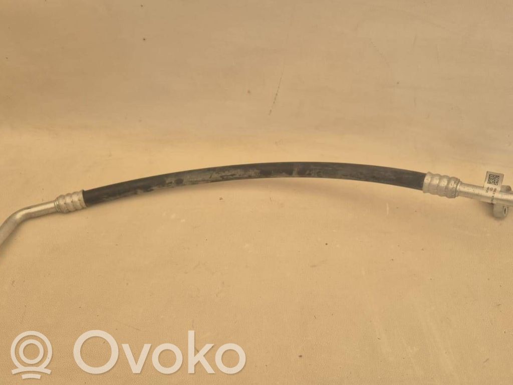 Audi A4 S4 B9 Conductă/furtun aer condiționat (A/C) 