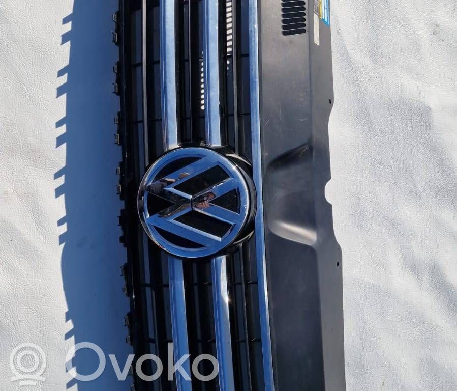 Volkswagen Transporter - Caravelle T5 Griglia superiore del radiatore paraurti anteriore 