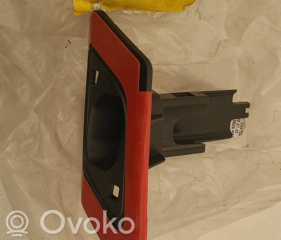 Volkswagen Crafter Uchwyt dyszy spryskiwacza reflektorów 