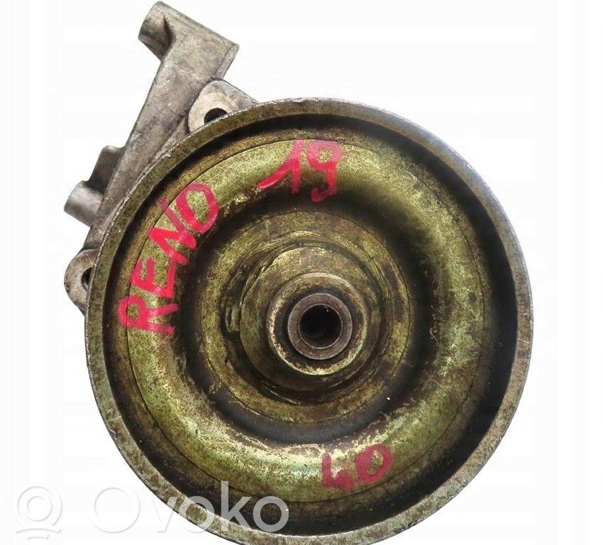 Renault 19 Pompa servosterzo 