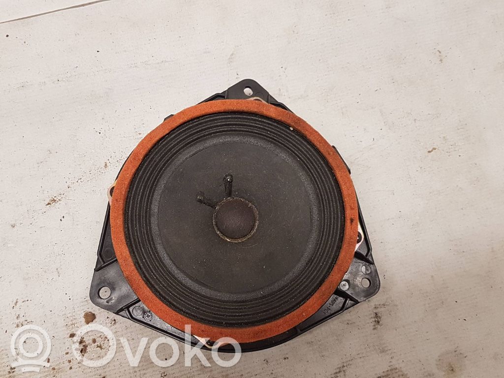 Toyota Prius (XW20) Rear door speaker 