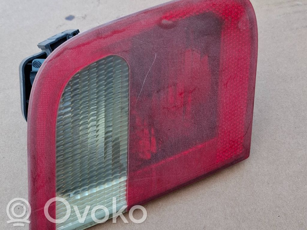 Tailgate rear/tail lights   8364923,230511,124439
