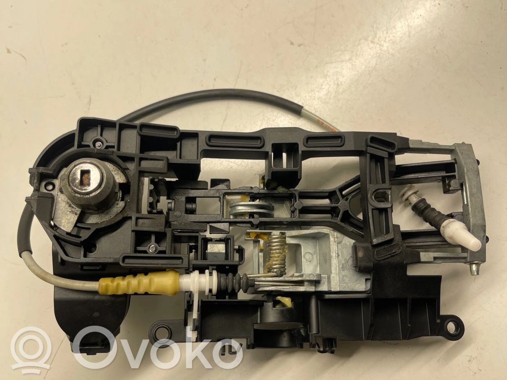 BMW 6 F06 Gran coupe Klamka/wspornik zewnętrzny drzwi przednich 