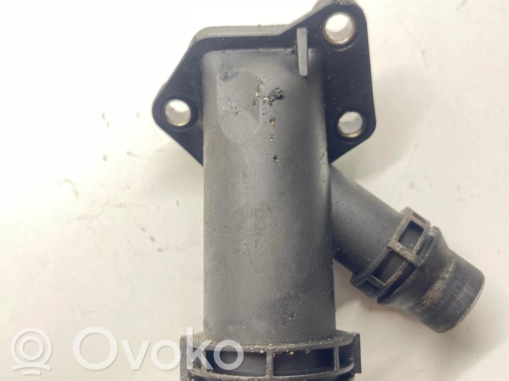 BMW 5 E39 Caurulīte (-es) / šļūtene (-es) 