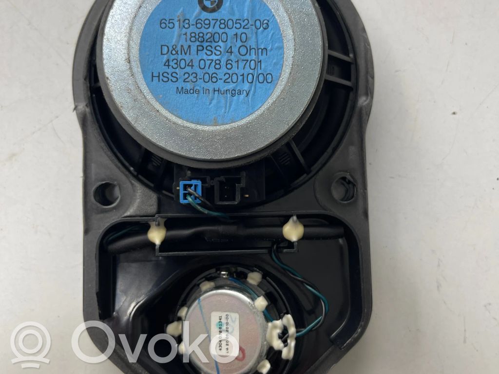 Altavoz de la puerta trasera   18820010,6978052,430407861701