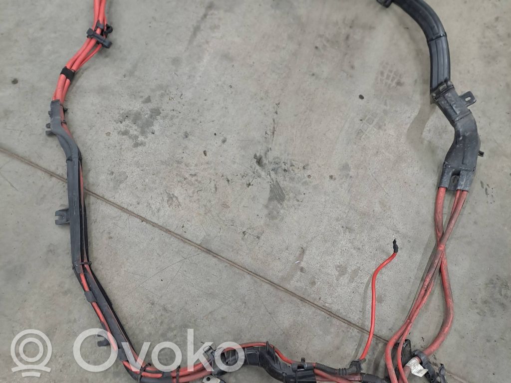 BMW X5 F15 Cablu cu bornă pozitivă (baterie) 