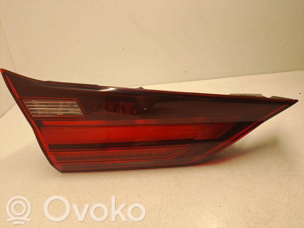 BMW 1 F40 Luci posteriori del portellone del bagagliaio 