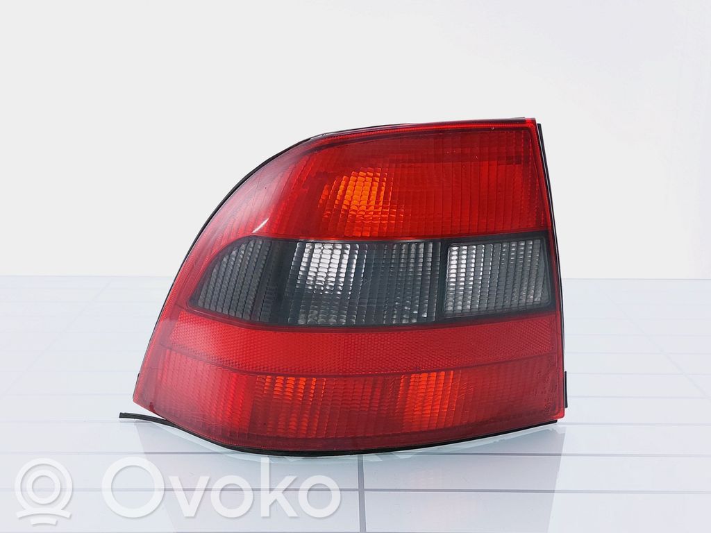 Opel Vectra B Lampa tylna 