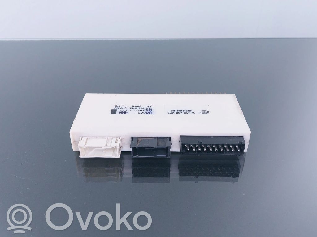 BMW 5 E39 Komforto modulis 