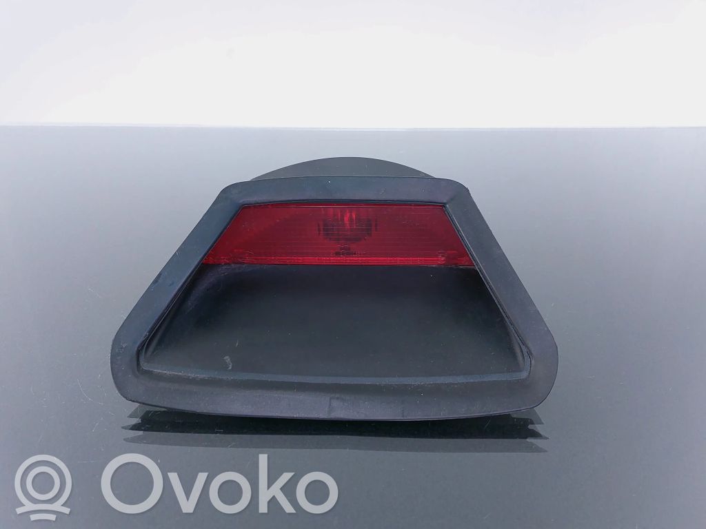 BMW 7 E38 Third/center stoplight 