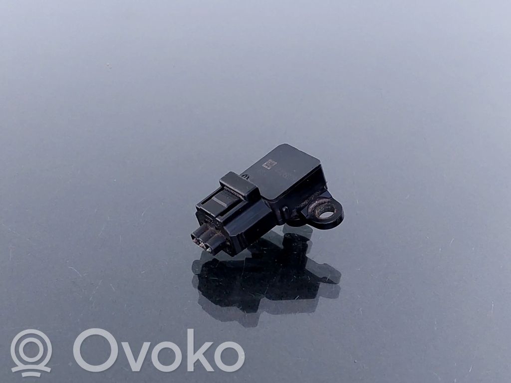 Opel Zafira A Czujnik ciśnienia powietrza 