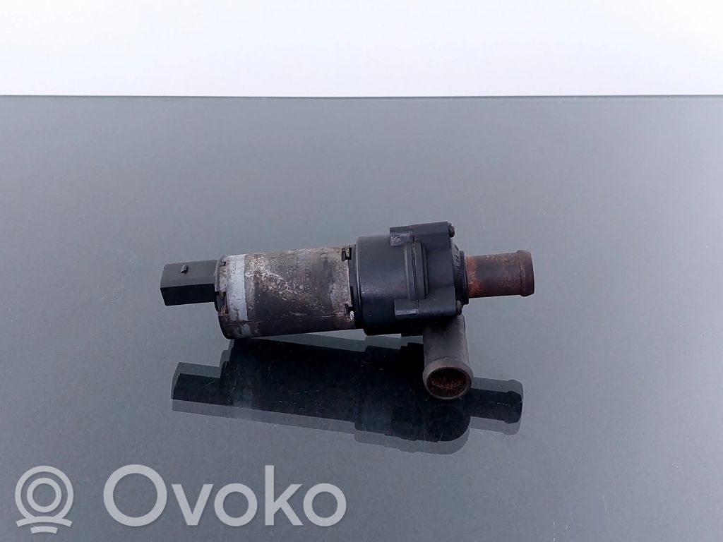 Audi Q7 4L Pompe à eau de liquide de refroidissement 