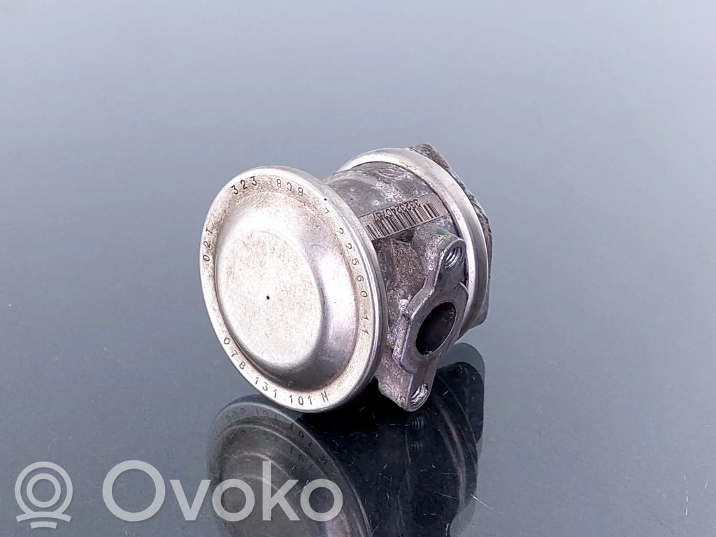 Volkswagen Touareg I EGR vārsts 