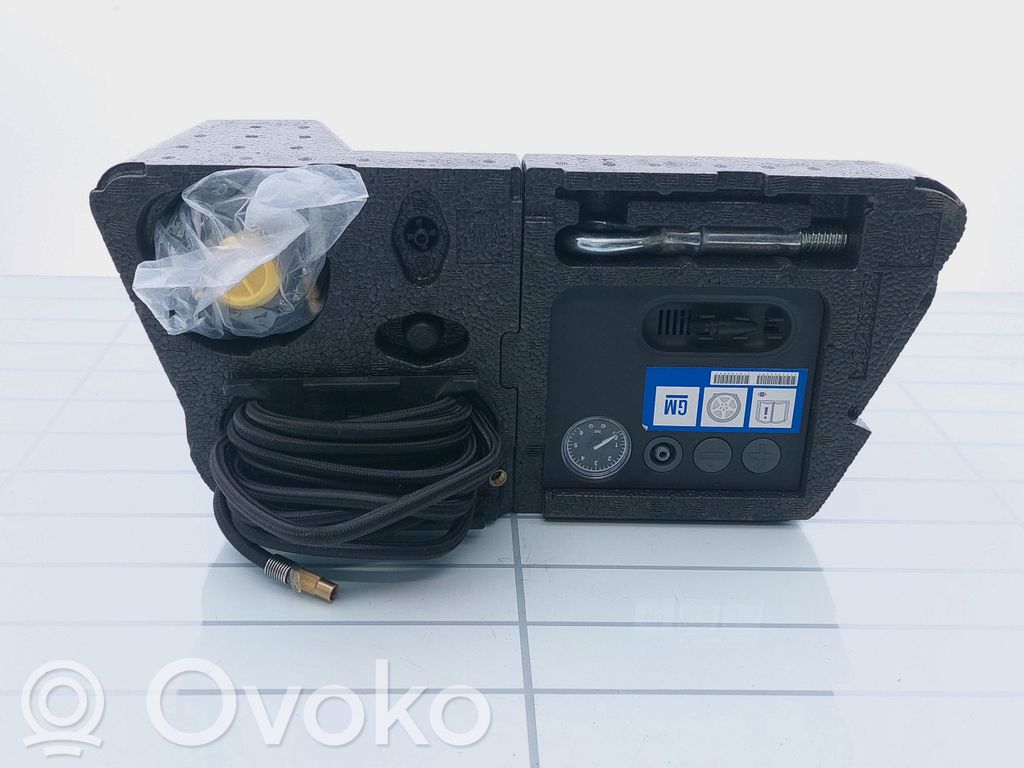 Opel Meriva B Kompresor do opon 