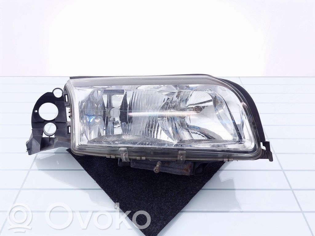 Headlight/headlamp   8693538