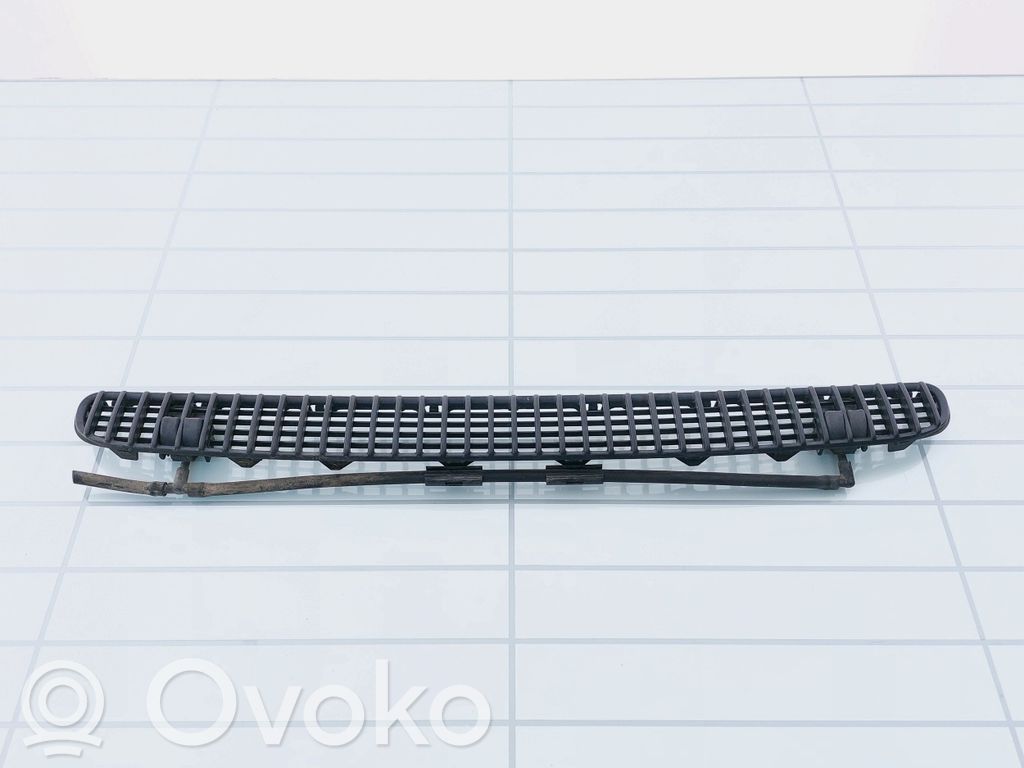 BMW 3 E46 Bonnet/hood grill 
