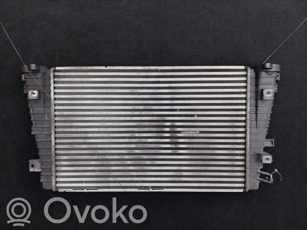 Opel Zafira B Interkūlerio radiatorius 