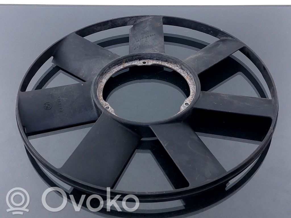BMW 5 E39 Ventiliatora propellers 