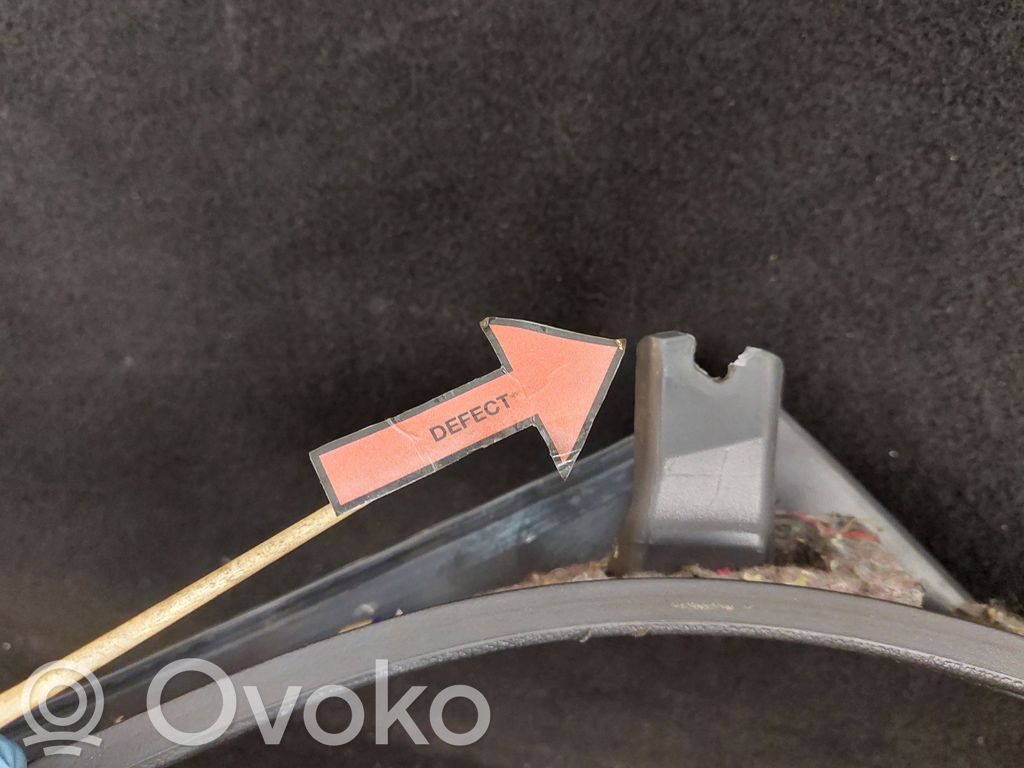 Volkswagen Phaeton Capac prag spate 
