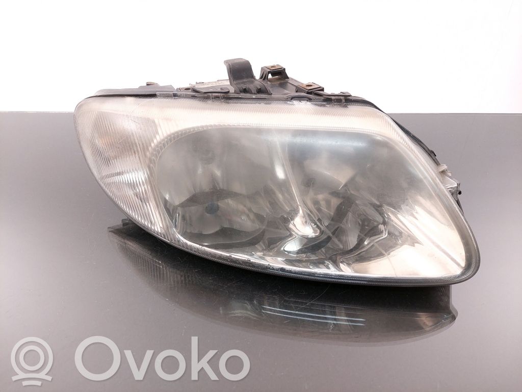 Chrysler Voyager Headlight/headlamp 