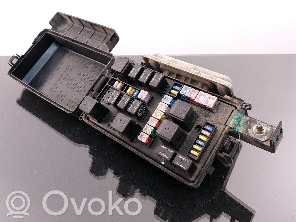 Chrysler 300 - 300C Fuse module 