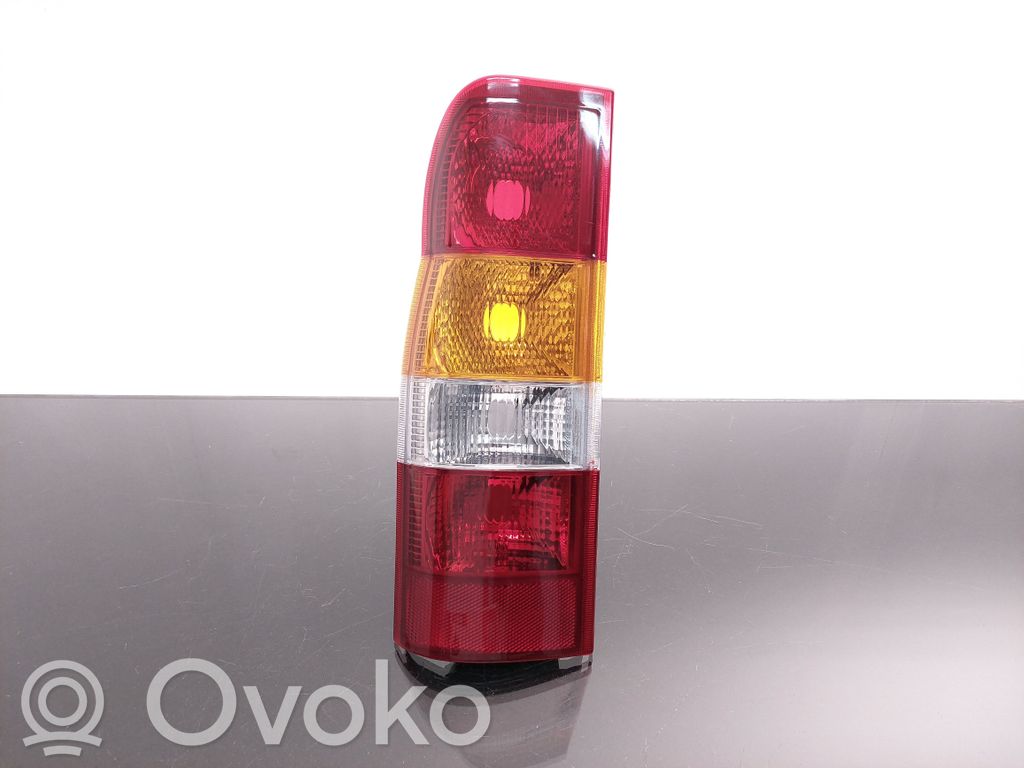 Ford Transit Aizmugurējais lukturis virsbūvē 