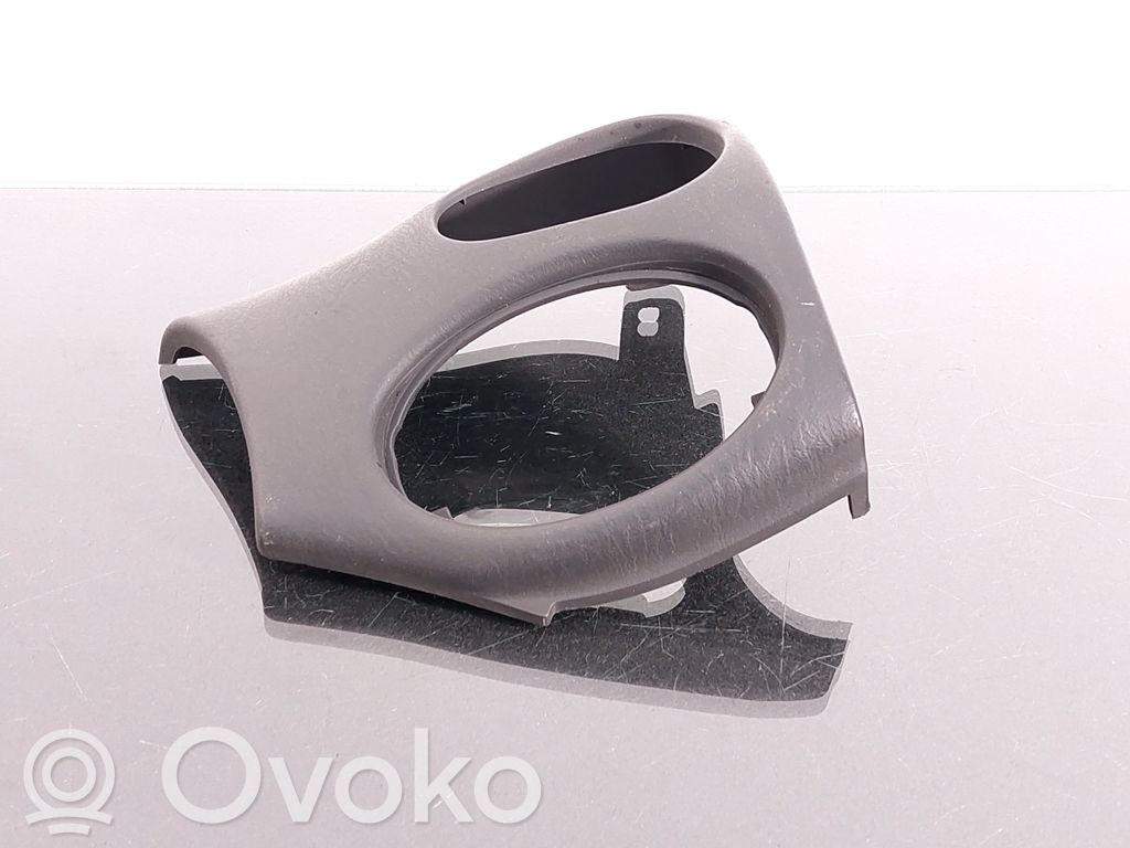 Ford Focus Kita salono detalė 