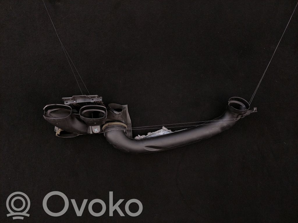 Volvo V70 Salono oro latakas (-ai) 