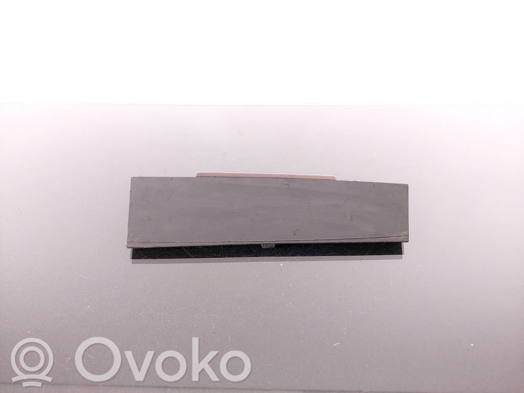 BMW 7 E65 E66 Panelės apdaila 