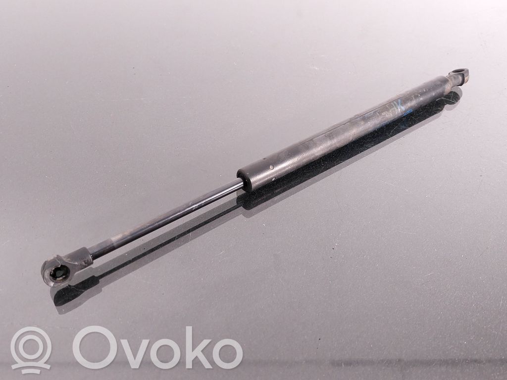 BMW 3 E90 E91 Tailgate/trunk strut/damper 