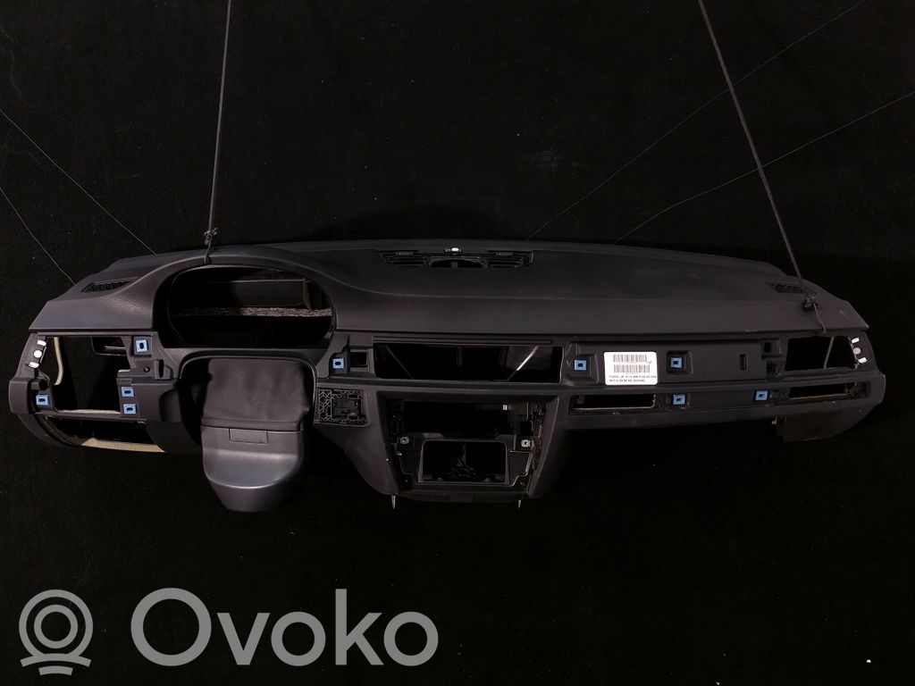 BMW 3 E90 E91 Панель 